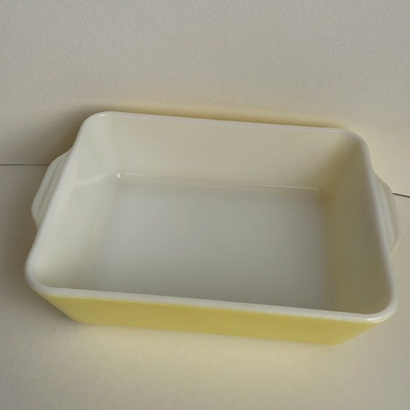 COPY - Vintage Pyrex dish w/lid (0503) - Picture 7 of 12